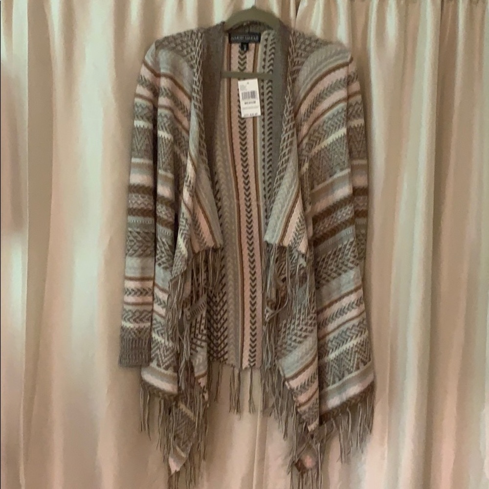 Women’s Fringe Detail -Shawl Style Sweater